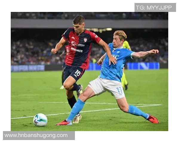 汉堡凭借强力进攻,击败法兰克福取得关键胜利 汉堡凭借强力进攻,击败法兰克福取得关键胜利