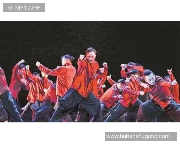 武汉街舞队的奋斗之路:从街头到舞台的真实记录与心路历程 武汉街舞队的奋斗之路:从街头到舞台的真实记录与心路历程